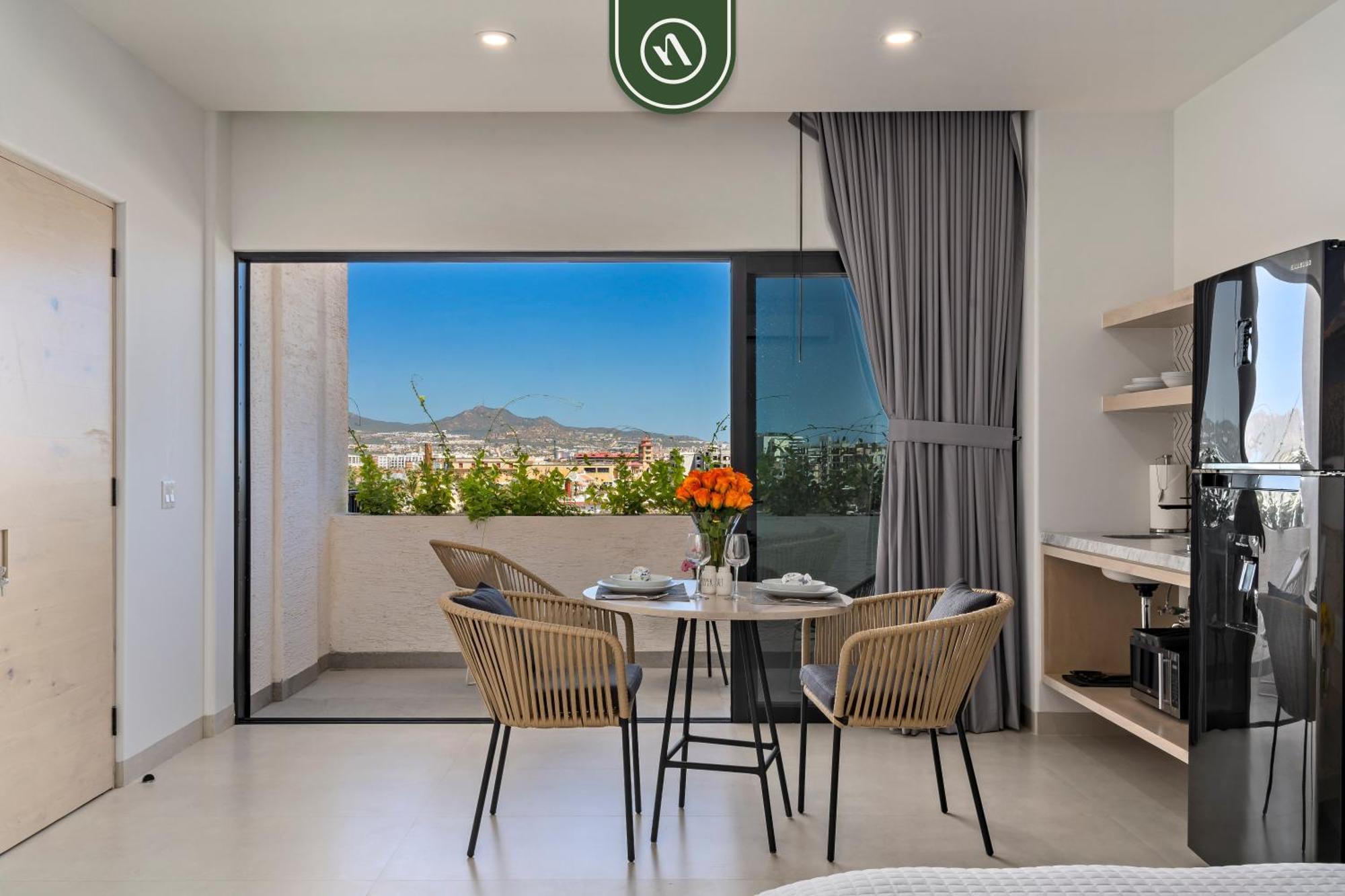 Condo Near Marina - Downtown - Pool - King Cabo San Lucas Bagian luar foto