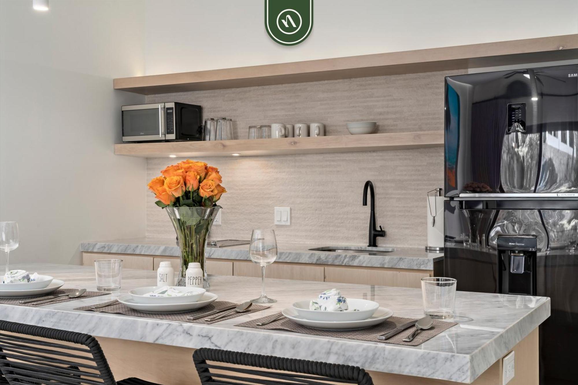 Condo Near Marina - Downtown - Pool - King Cabo San Lucas Bagian luar foto