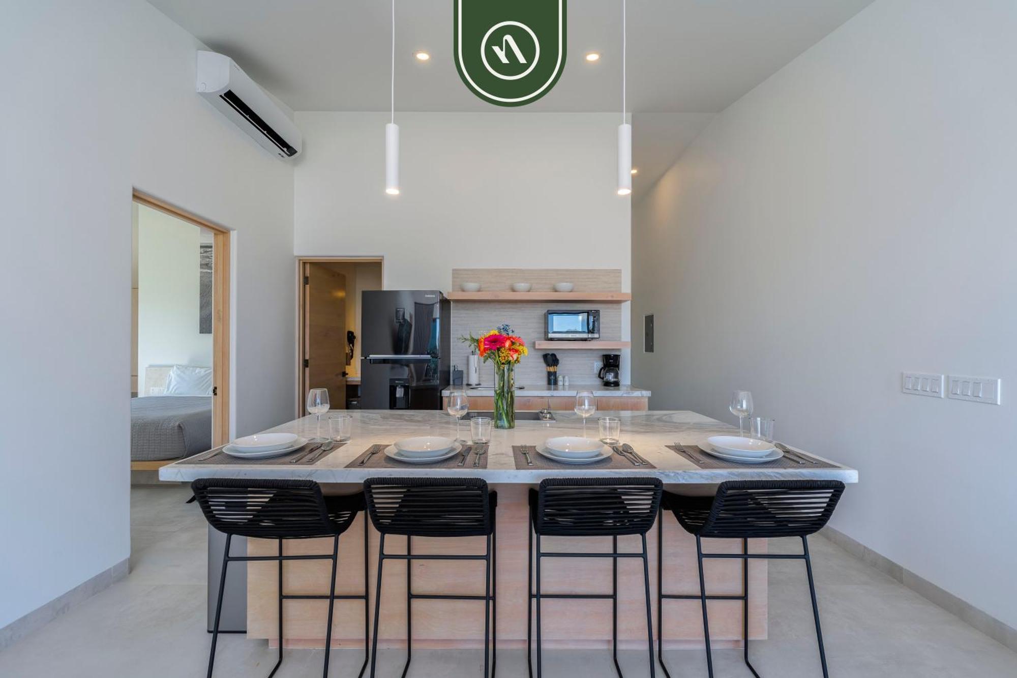 Condo Near Marina - Downtown - Pool - King Cabo San Lucas Bagian luar foto