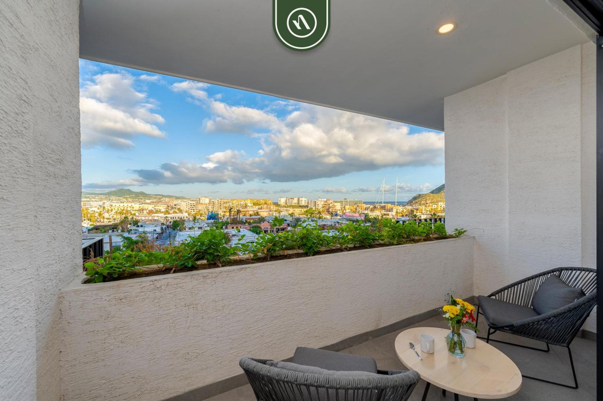 Condo Near Marina - Downtown - Pool - King Cabo San Lucas Bagian luar foto